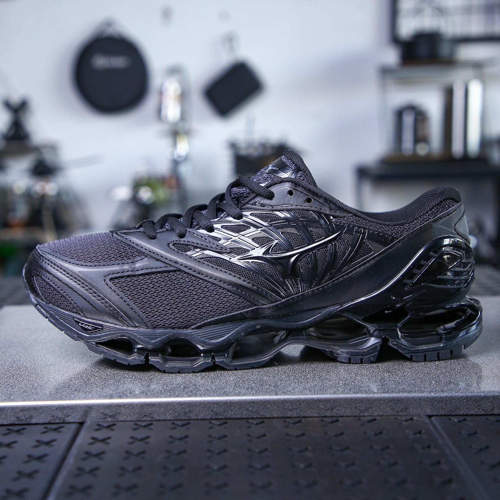Mizuno Wave Prophecy LS x VAINL ARCHIVE 'Black' D1GD240501