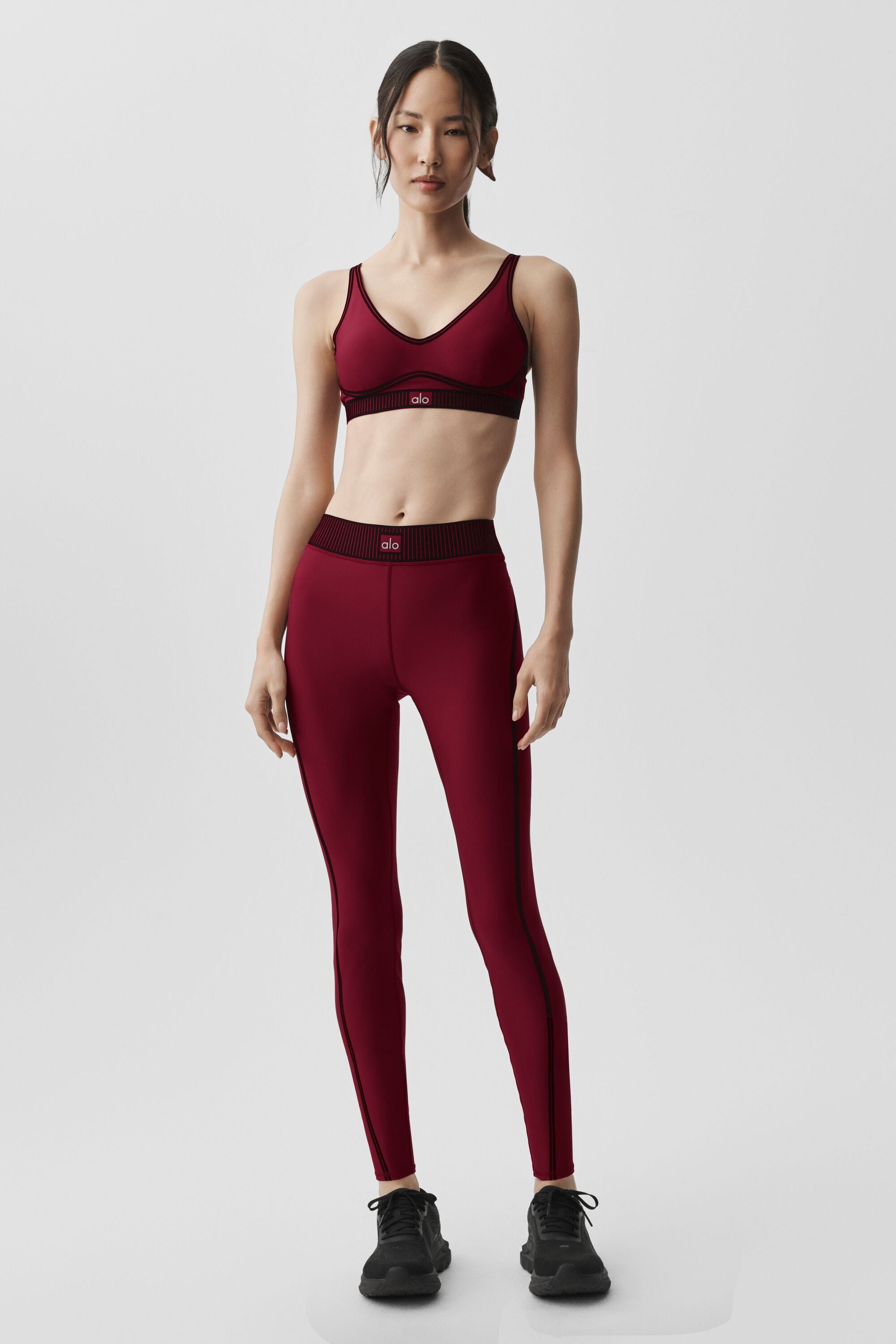 Women's Airlift High-Support Yoga Sports Bra - Lifting Sculpting Bra in Summer Romance Red